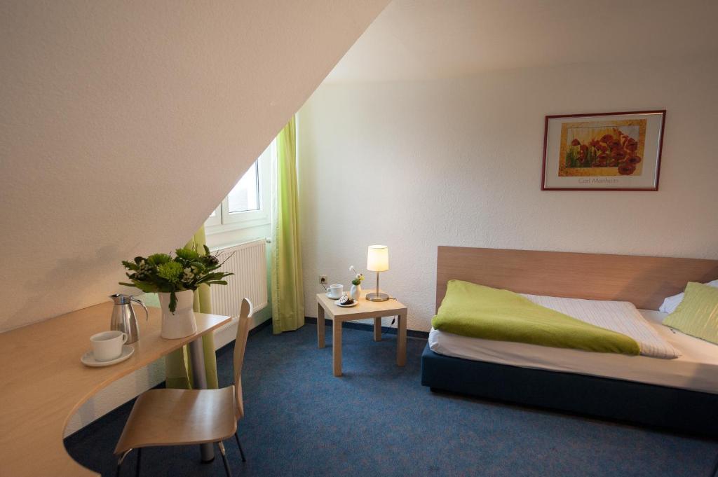 Hotel Koenig Remscheid Chambre photo